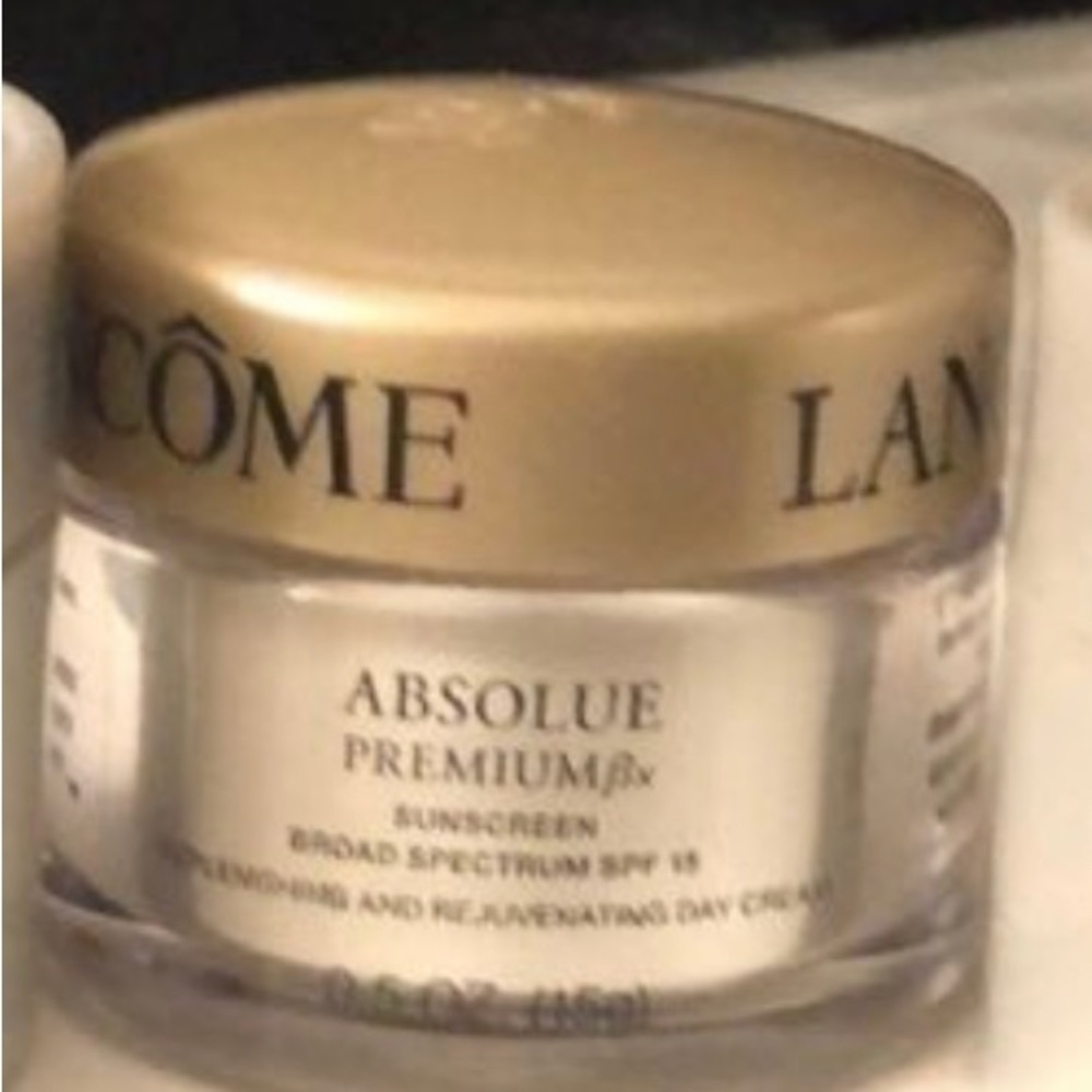 NEW LANCÔME absolue premium day cream